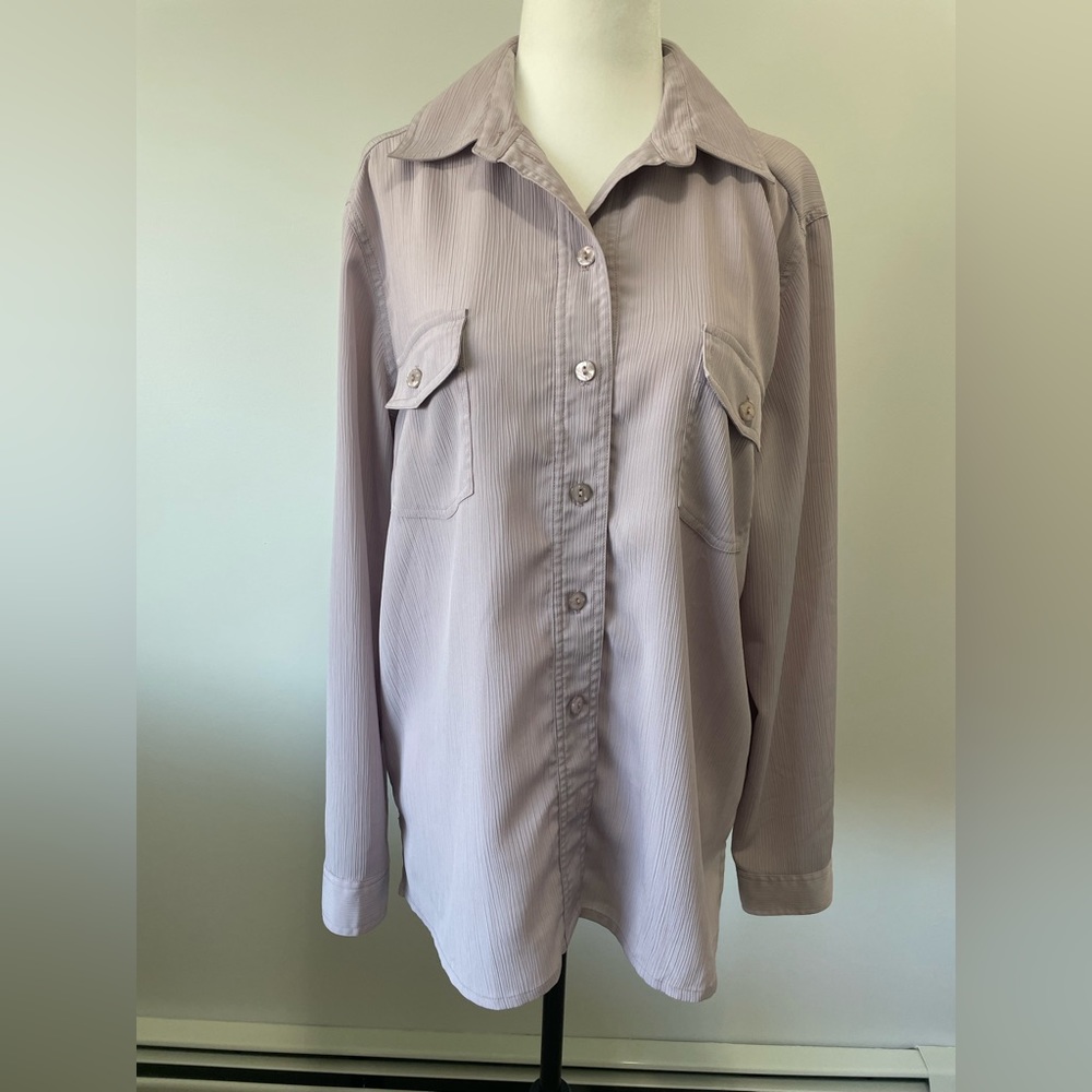 Tanjay Purple Textured Button Down Shirt - Size 12 
100% Polyester